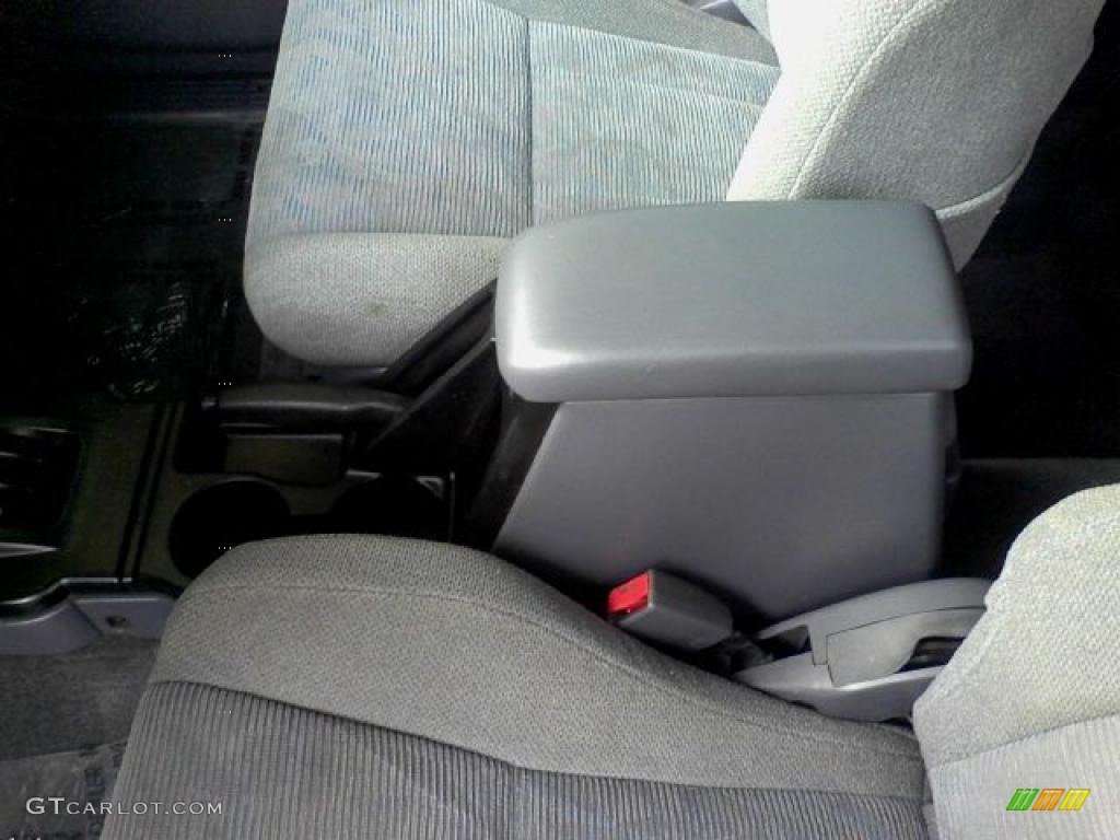 1999 4Runner SR5 - Millennium Silver Metallic / Gray photo #13