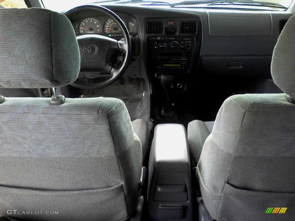 1999 4Runner SR5 - Millennium Silver Metallic / Gray photo #16