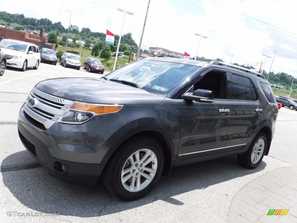 2015 Explorer XLT 4WD - Magnetic / Charcoal Black photo #5