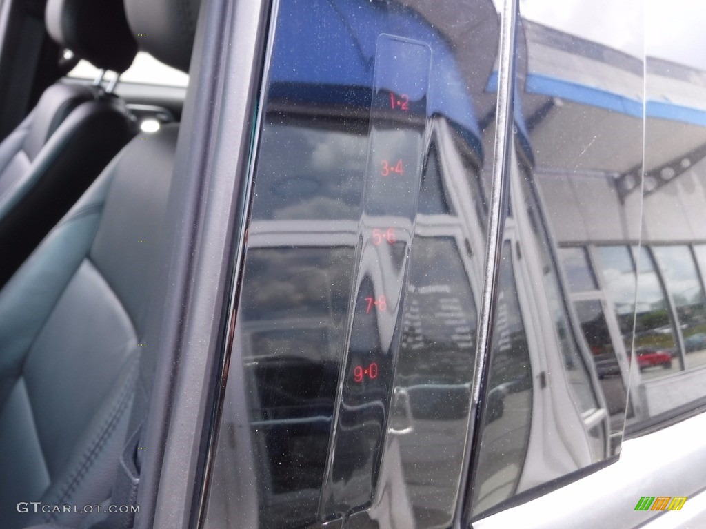 2015 Explorer XLT 4WD - Magnetic / Charcoal Black photo #7