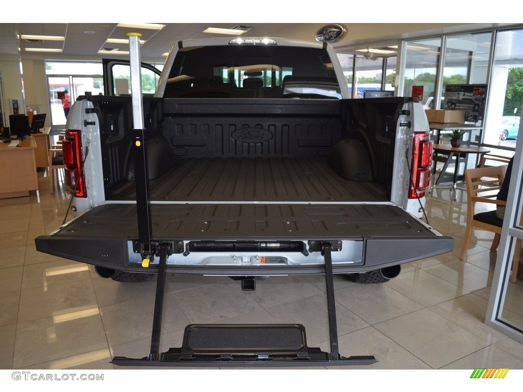 2017 Ford F150 SVT Raptor SuperCrew 4x4 Trunk Photos