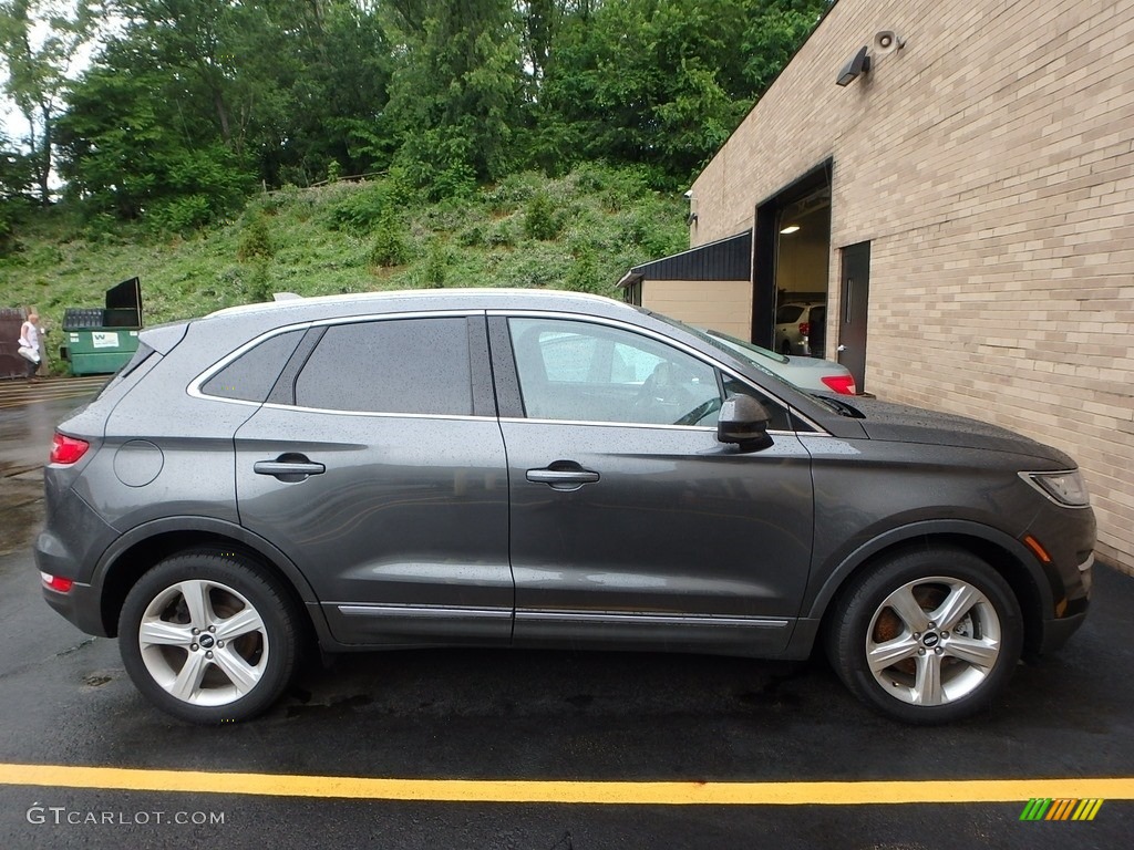 Magnetic 2017 Lincoln MKC Premier Exterior Photo #121100003