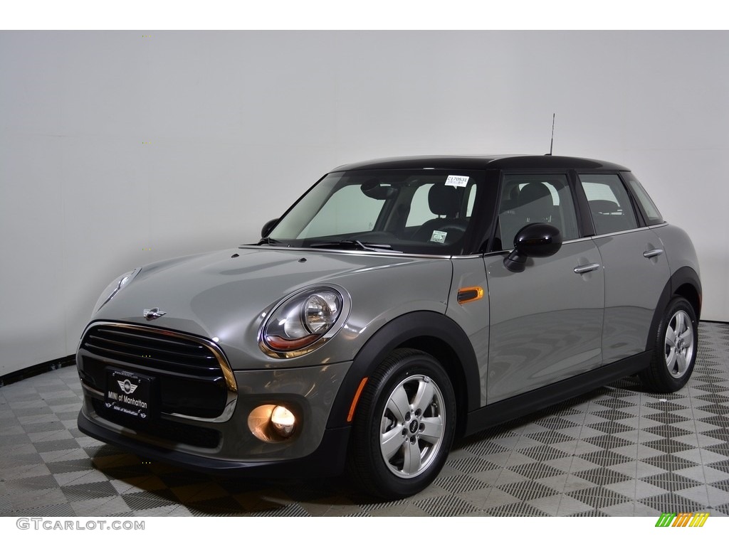 2017 Hardtop Cooper 4 Door - Moonwalk Grey Metallic / Carbon Black photo #1