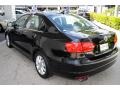 Black - Jetta SE Sedan Photo No. 6