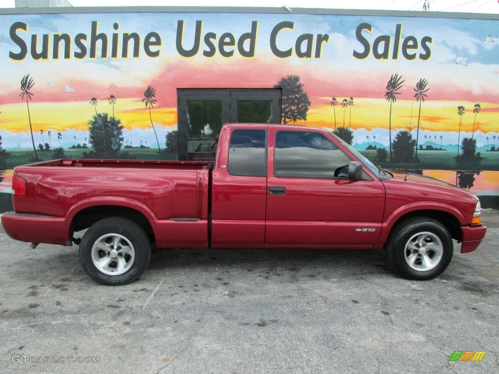 2000 S10 LS Extended Cab - Dark Cherry Red Metallic / Medium Gray photo #4