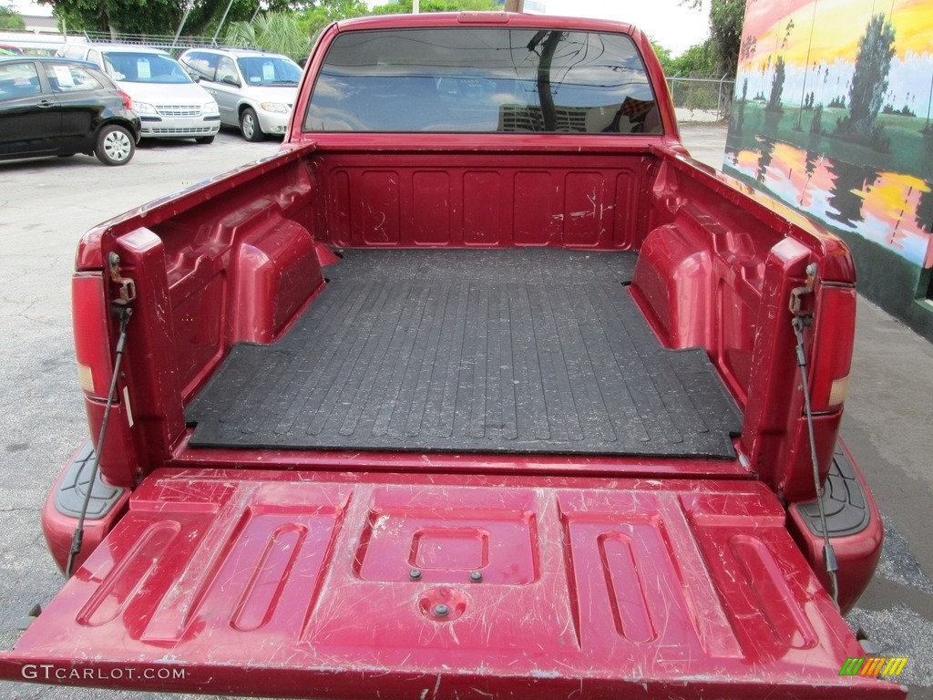 2000 S10 LS Extended Cab - Dark Cherry Red Metallic / Medium Gray photo #8