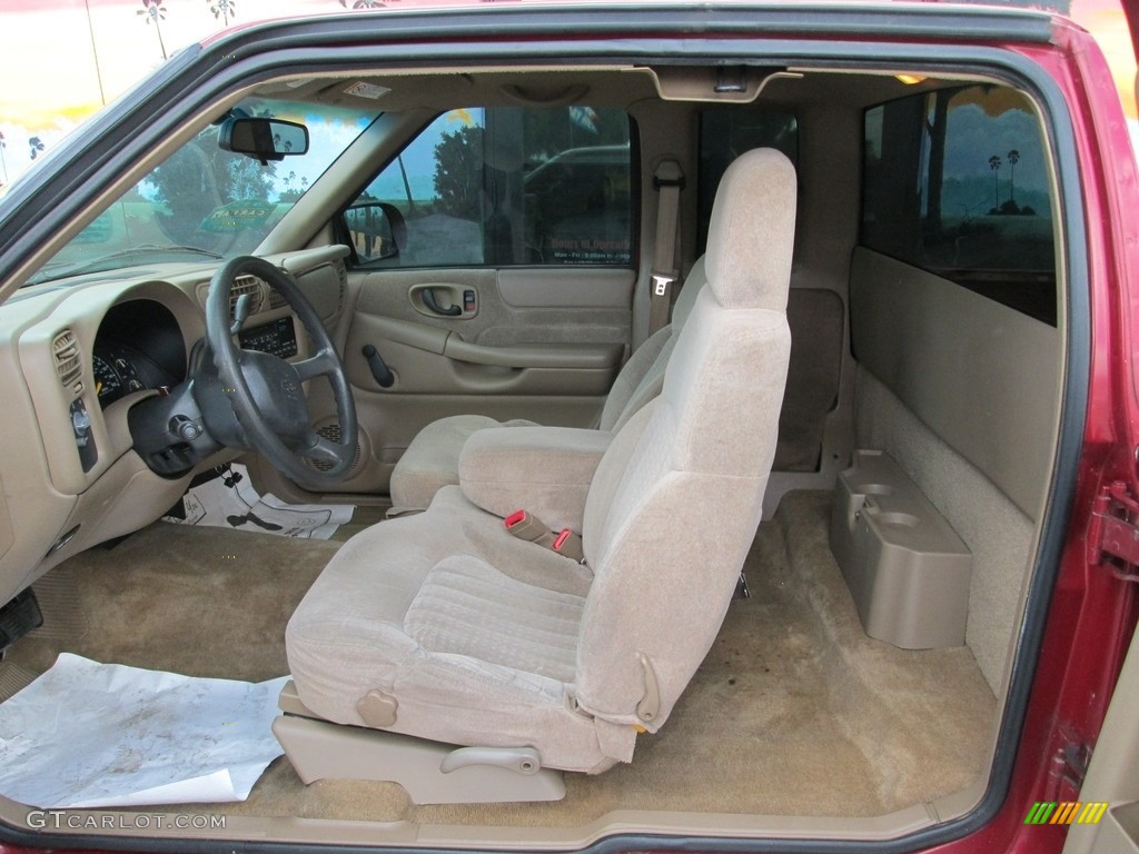 2000 S10 LS Extended Cab - Dark Cherry Red Metallic / Medium Gray photo #10