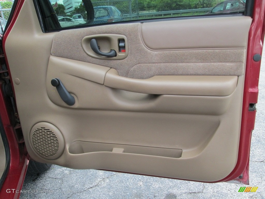 2000 S10 LS Extended Cab - Dark Cherry Red Metallic / Medium Gray photo #14