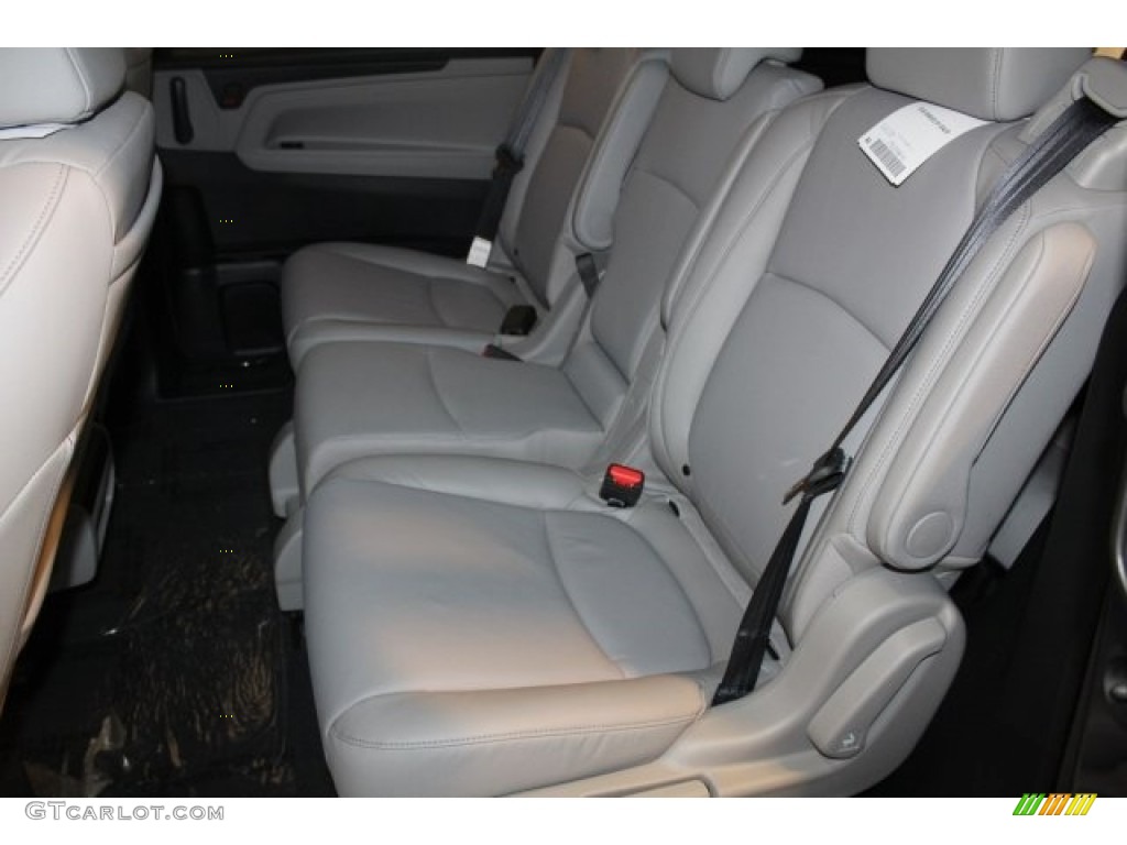 2018 Honda Odyssey Elite Rear Seat Photo #121109978