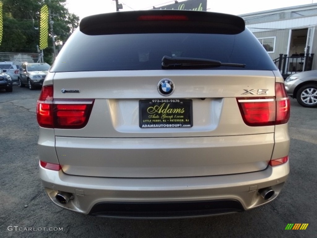 2013 X5 xDrive 35i Premium - Orion Silver Metallic / Black photo #5