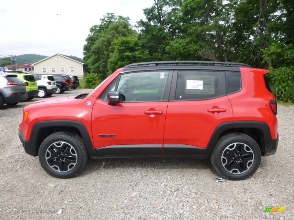 2017 Renegade Trailhawk 4x4 - Colorado Red / Black photo #2