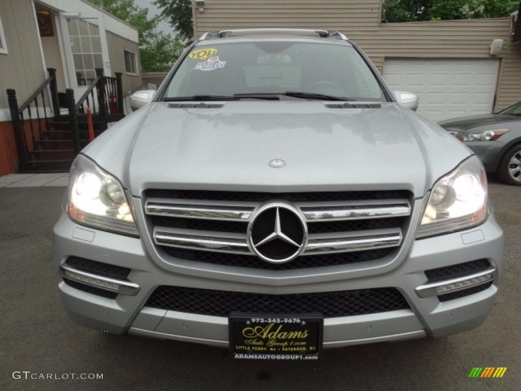2010 GL 450 4Matic - Iridium Silver Metallic / Black photo #2