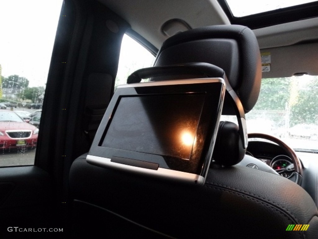 2010 GL 450 4Matic - Iridium Silver Metallic / Black photo #24