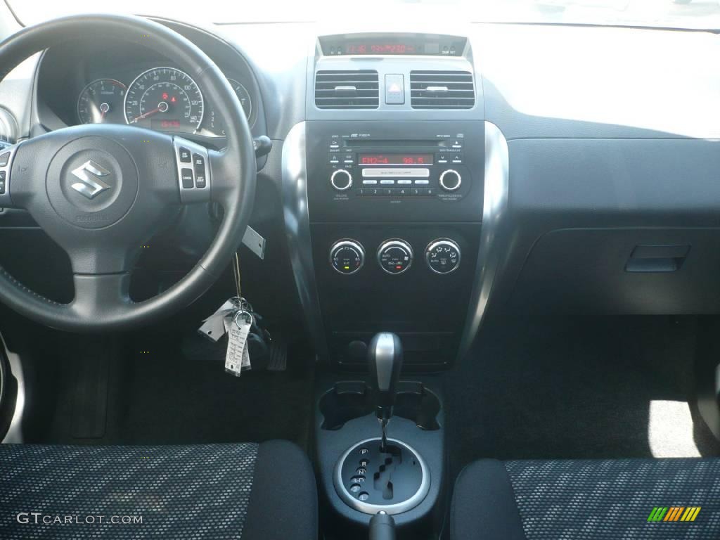 2008 SX4 Crossover Touring AWD - Black Pearl Metallic / Black photo #16