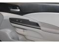 White Diamond Pearl - CR-V LX Photo No. 28