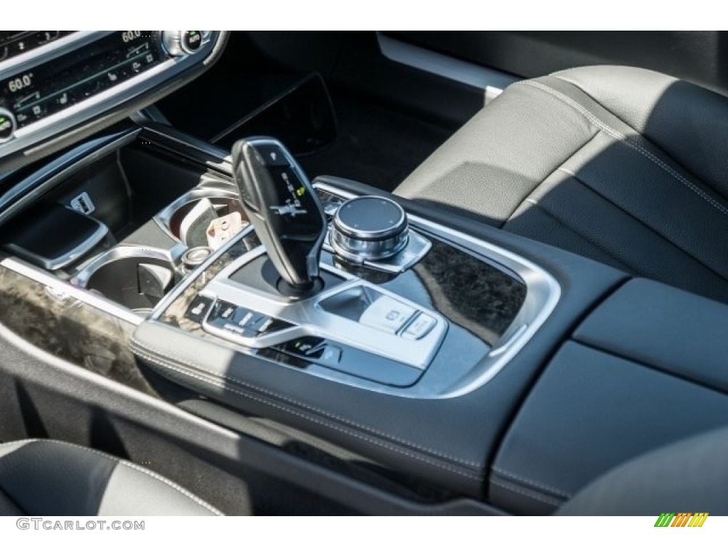 2018 7 Series 740i Sedan - Alpine White / Black photo #7