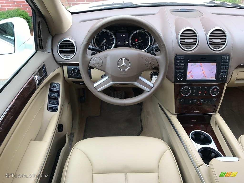 2012 GL 450 4Matic - Arctic White / Cashmere photo #47