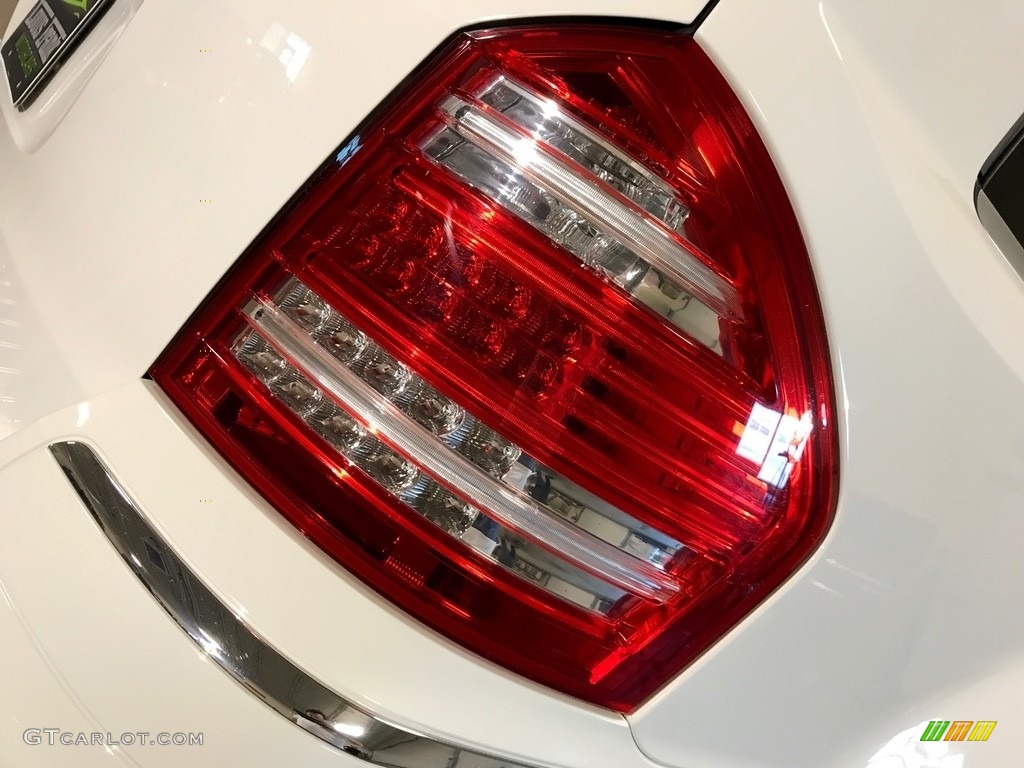 2012 GL 450 4Matic - Arctic White / Cashmere photo #62