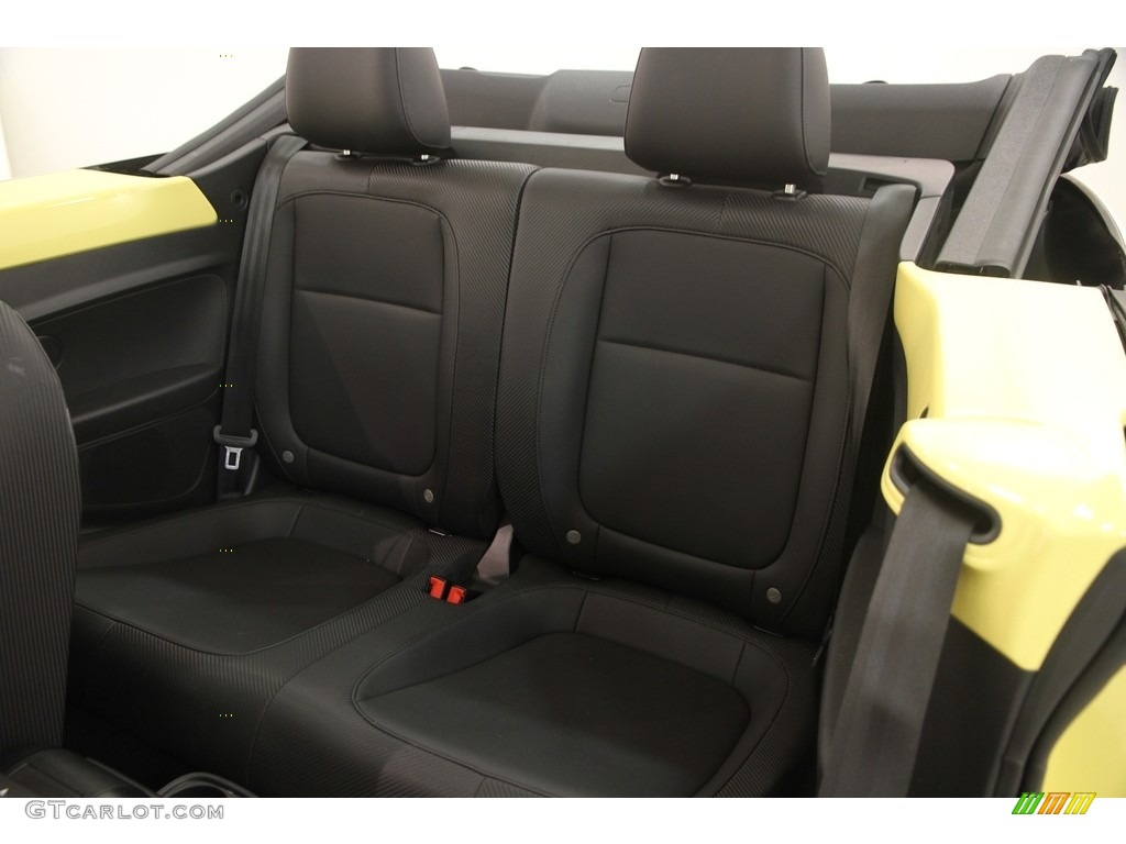 2016 Volkswagen Beetle 1.8T SE Rear Seat Photo #121135428