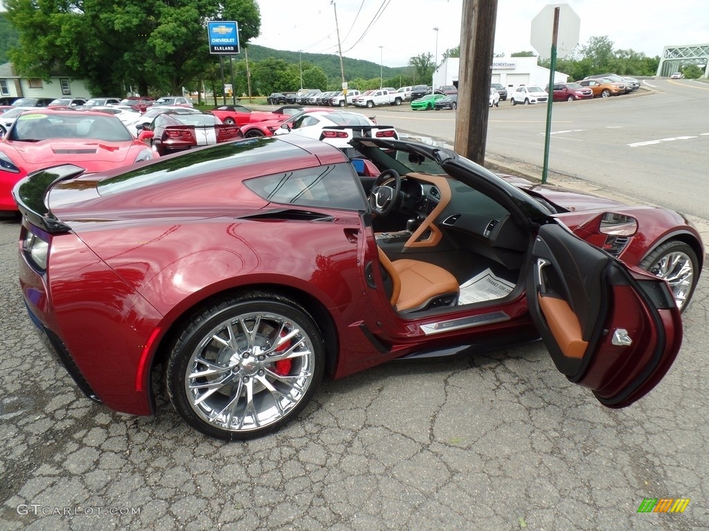 2017 Corvette Z06 Coupe - Long Beach Red Metallic Tintcoat / Kalahari photo #17