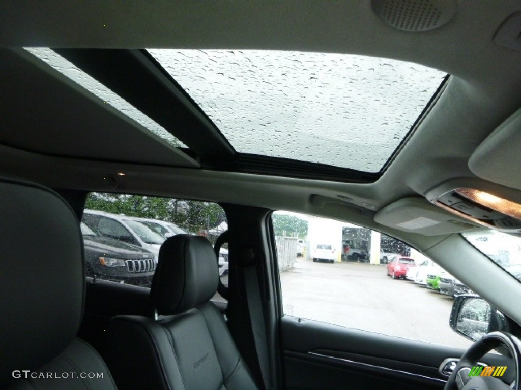 2017 Grand Cherokee Summit 4x4 - Ivory Tri-Coat / Black photo #12