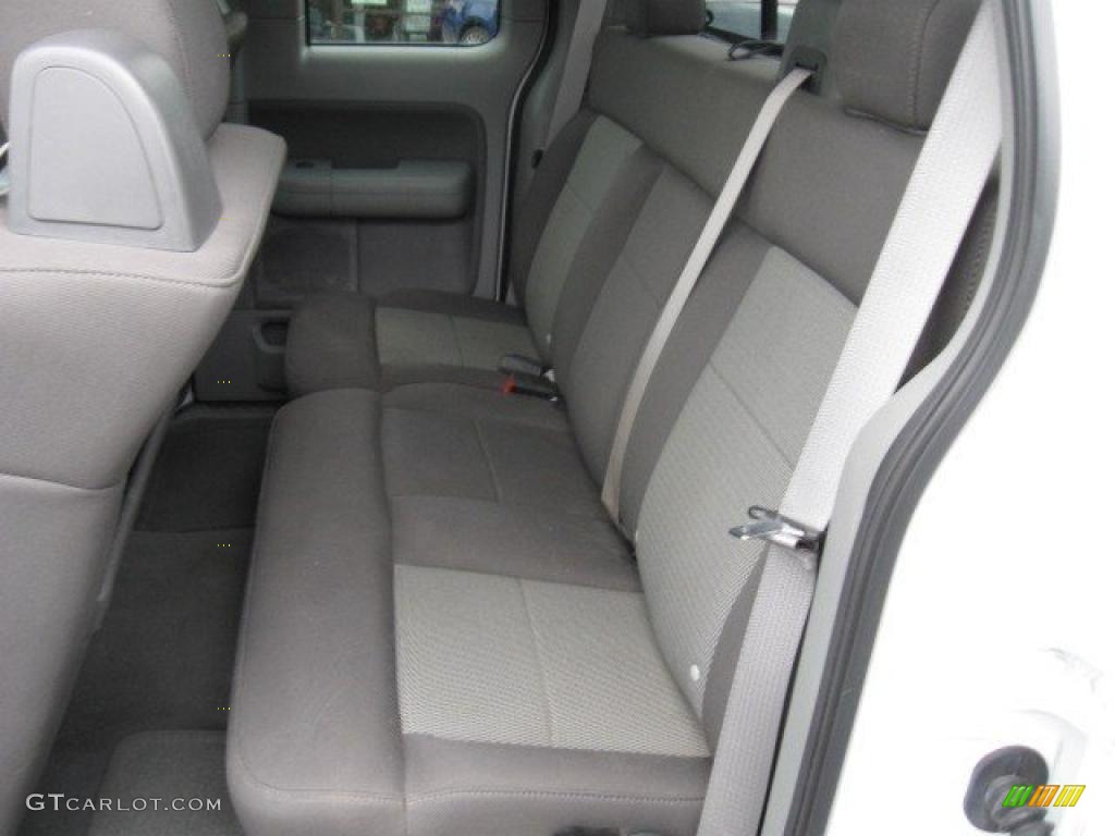2006 F150 XLT SuperCab 4x4 - Oxford White / Medium/Dark Flint photo #7