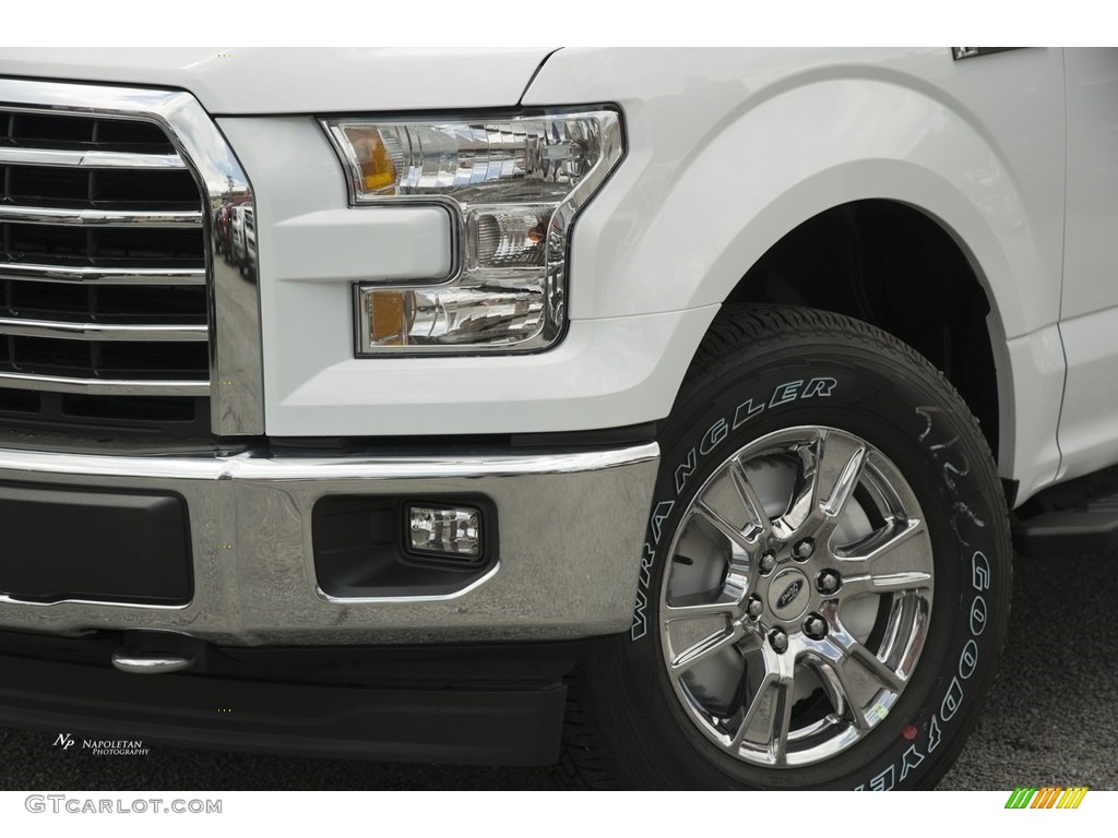 2017 F150 XLT SuperCab 4x4 - Oxford White / Earth Gray photo #2