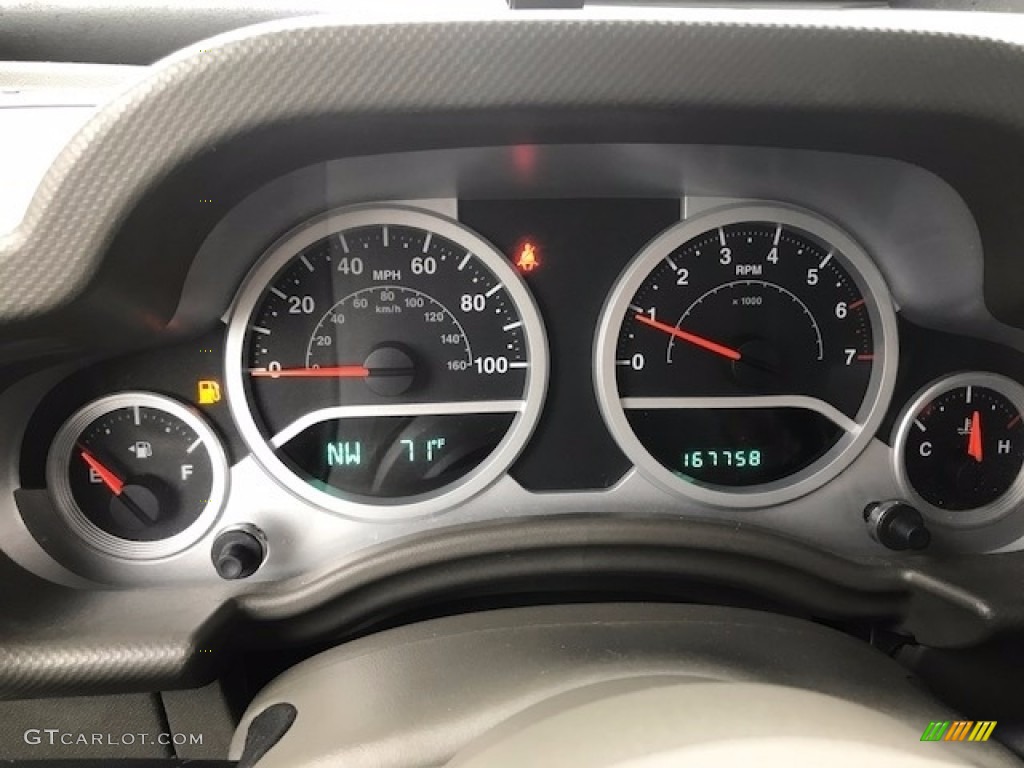 2007 Wrangler Unlimited Sahara 4x4 - Jeep Green Metallic / Dark Slate Gray/Medium Slate Gray photo #6