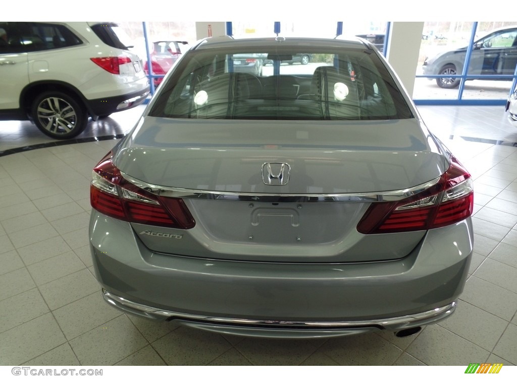 2017 Accord EX-L Sedan - Lunar Silver Metallic / Black photo #4