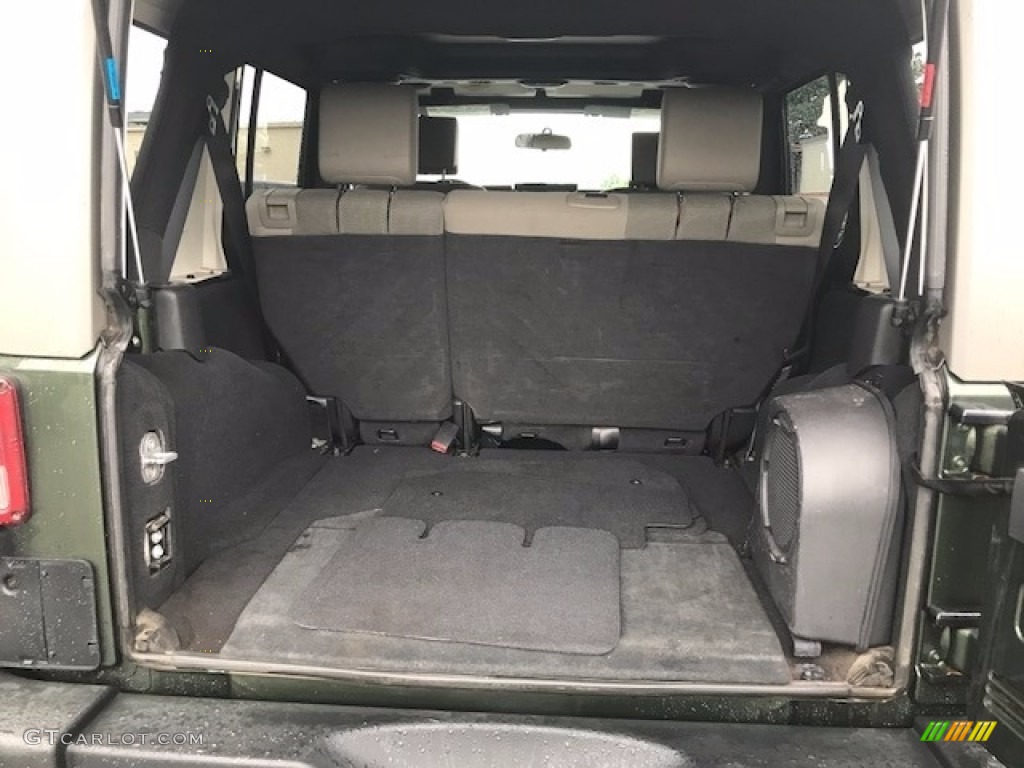 2007 Wrangler Unlimited Sahara 4x4 - Jeep Green Metallic / Dark Slate Gray/Medium Slate Gray photo #17