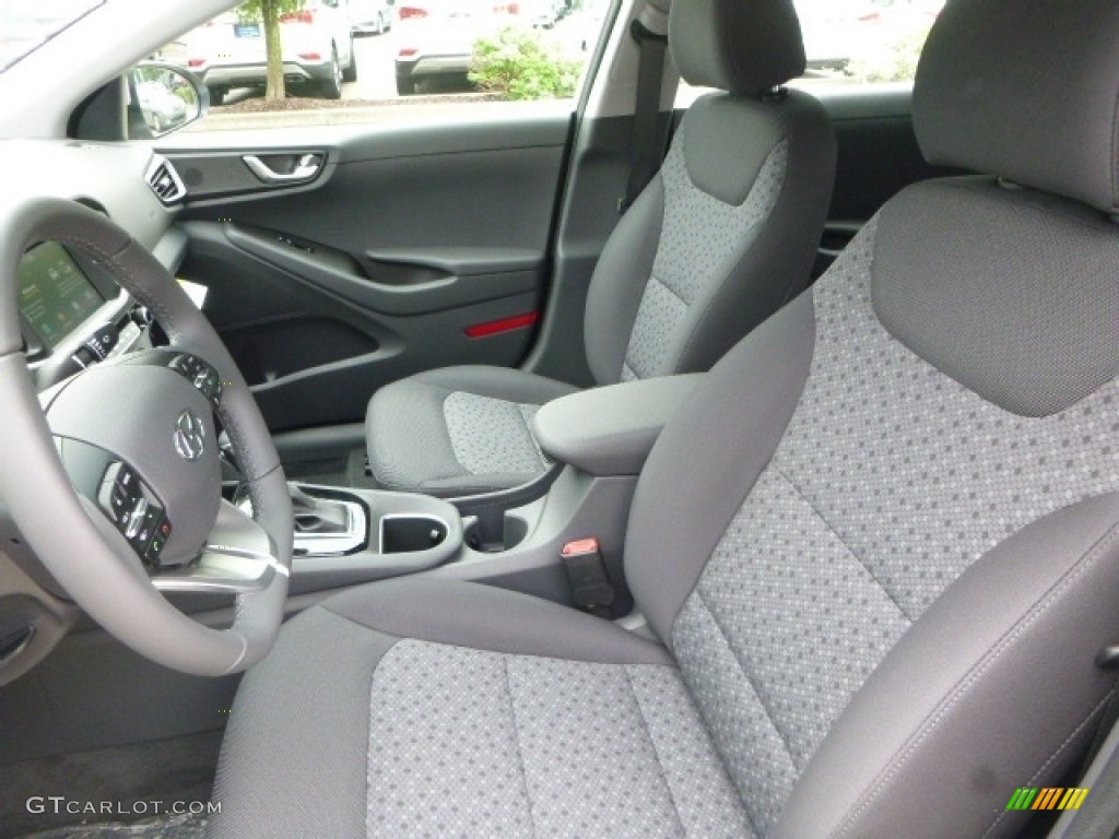 2017 Hyundai Ioniq Hybrid SEL Front Seat Photo #121145469
