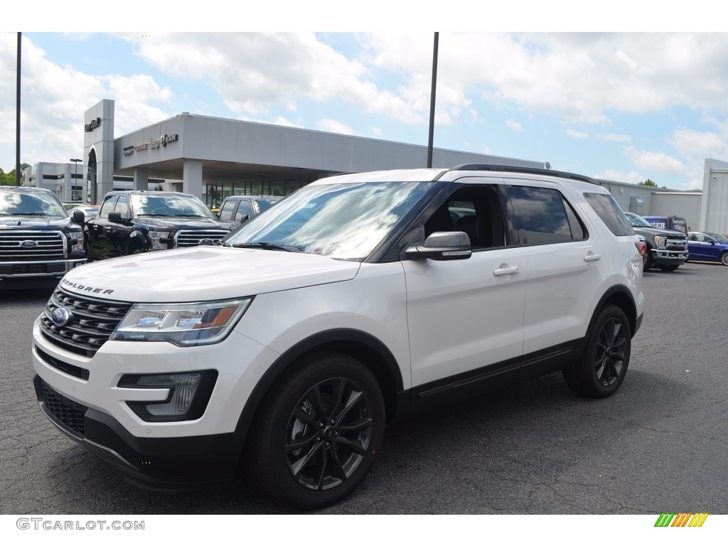 2017 Explorer XLT - White Platinum / Medium Light Camel photo #3
