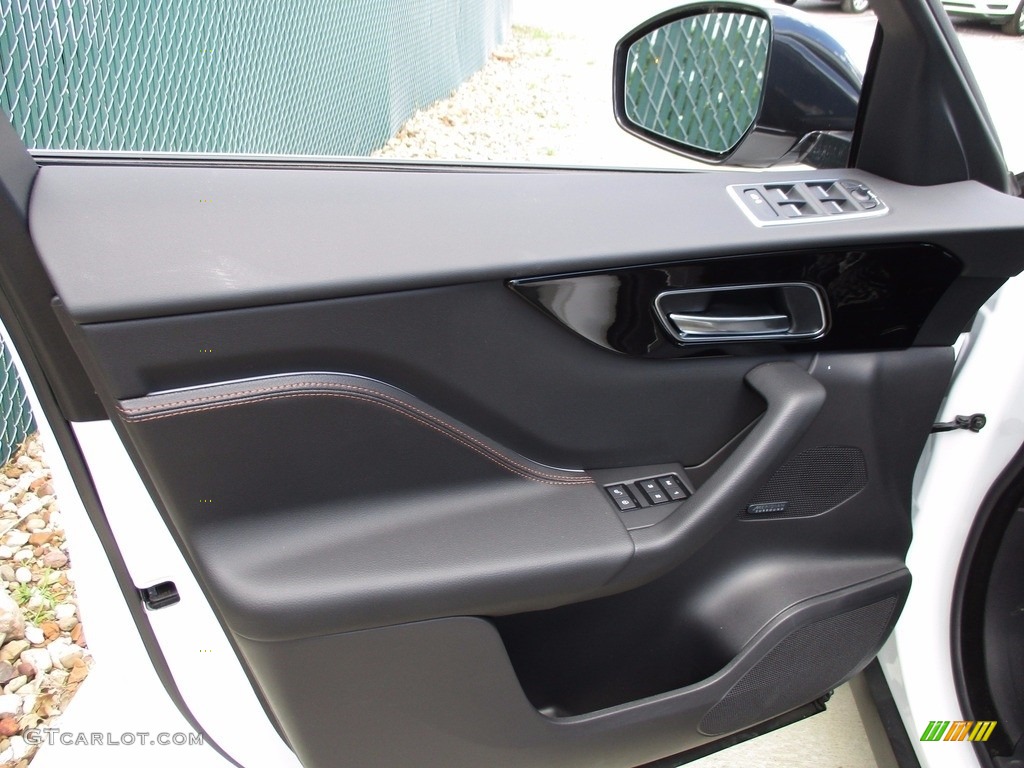 2018 Jaguar F-PACE 35t AWD Prestige Door Panel Photos