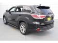Attitude Black Metallic - Highlander XLE Photo No. 6
