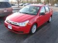 Vermillion Red - Focus SE Sedan Photo No. 2