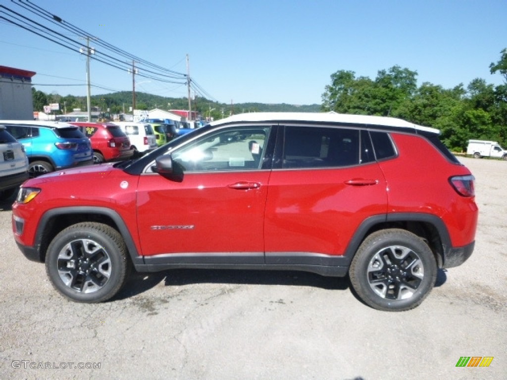 2017 Compass Trailhawk 4x4 - Redline 2 Coat Pearl / Black/Ruby Red photo #2