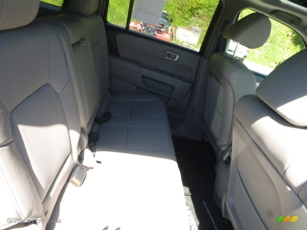 2015 Pilot EX-L 4WD - Crystal Black Pearl / Beige photo #11