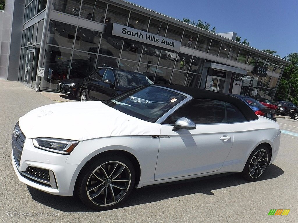 2018 S5 Premium Plus Cabriolet - Glacier White Metallic / Magma Red photo #1