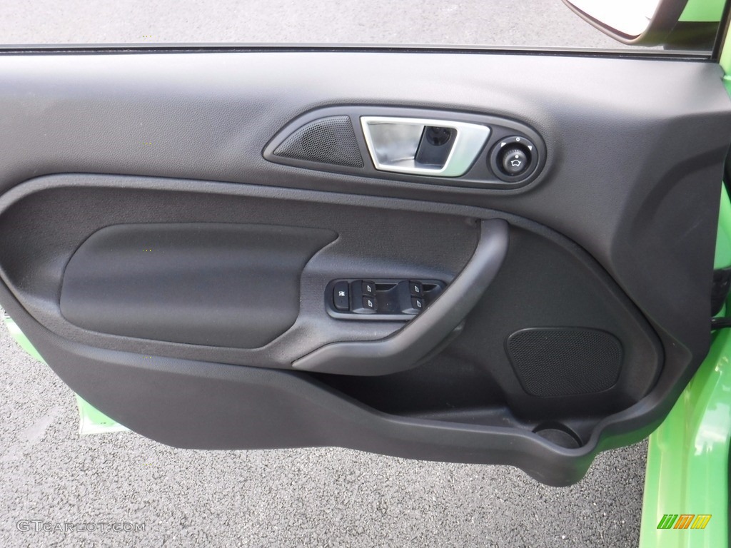 2015 Fiesta SE Sedan - Green Envy / Charcoal Black photo #11