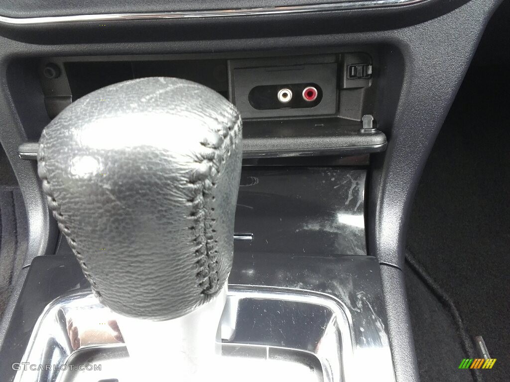 2010 Lancer GTS - Rotor Glow Orange Metallic / Black photo #22