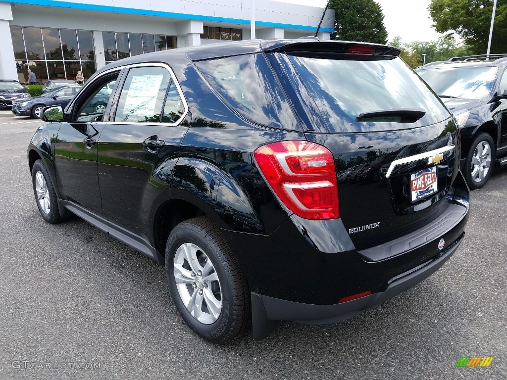 2017 Equinox LS - Black / Jet Black photo #4