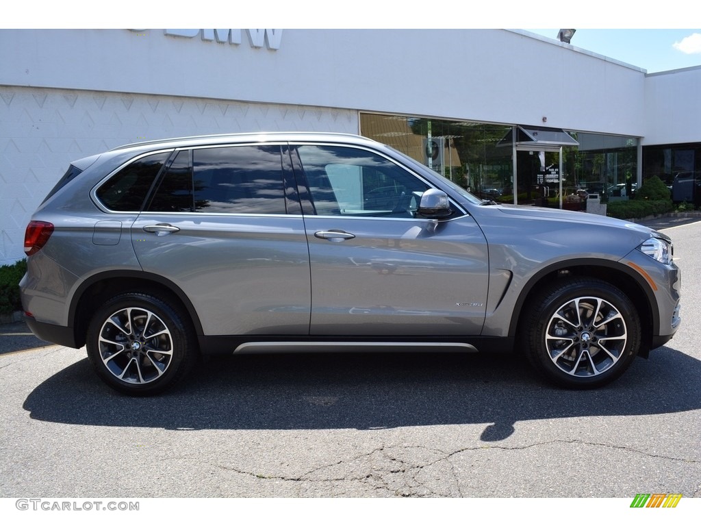 2017 X5 xDrive35i - Space Gray Metallic / Black photo #2