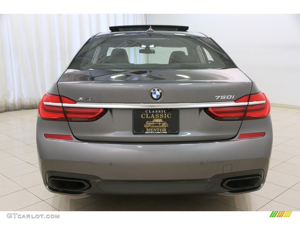 2017 7 Series 750i xDrive Sedan - Magellan Gray Metallic / Black photo #14