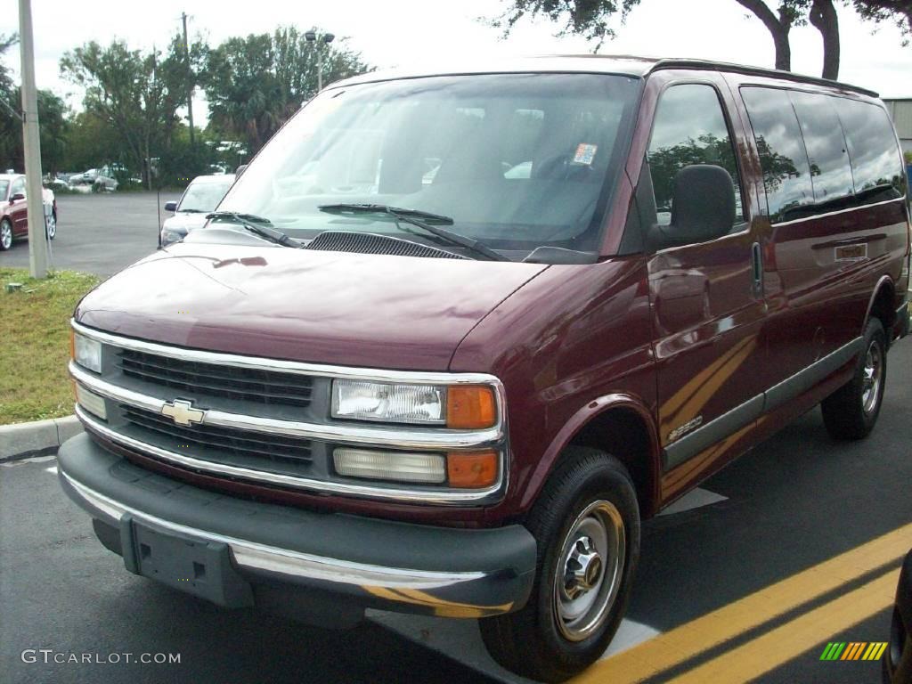 2002 Express 2500 Cargo Van - Dark Carmine Red Metallic / Dark Pewter photo #1