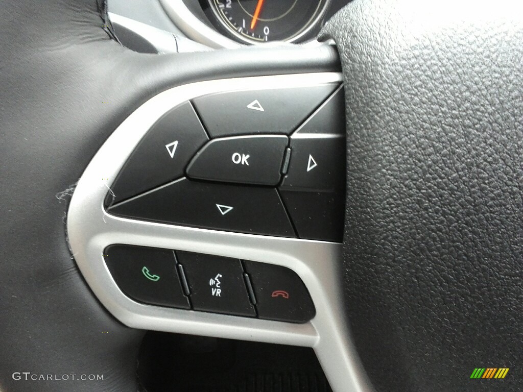 2017 Jeep Cherokee Overland 4x4 Controls Photo #121209092