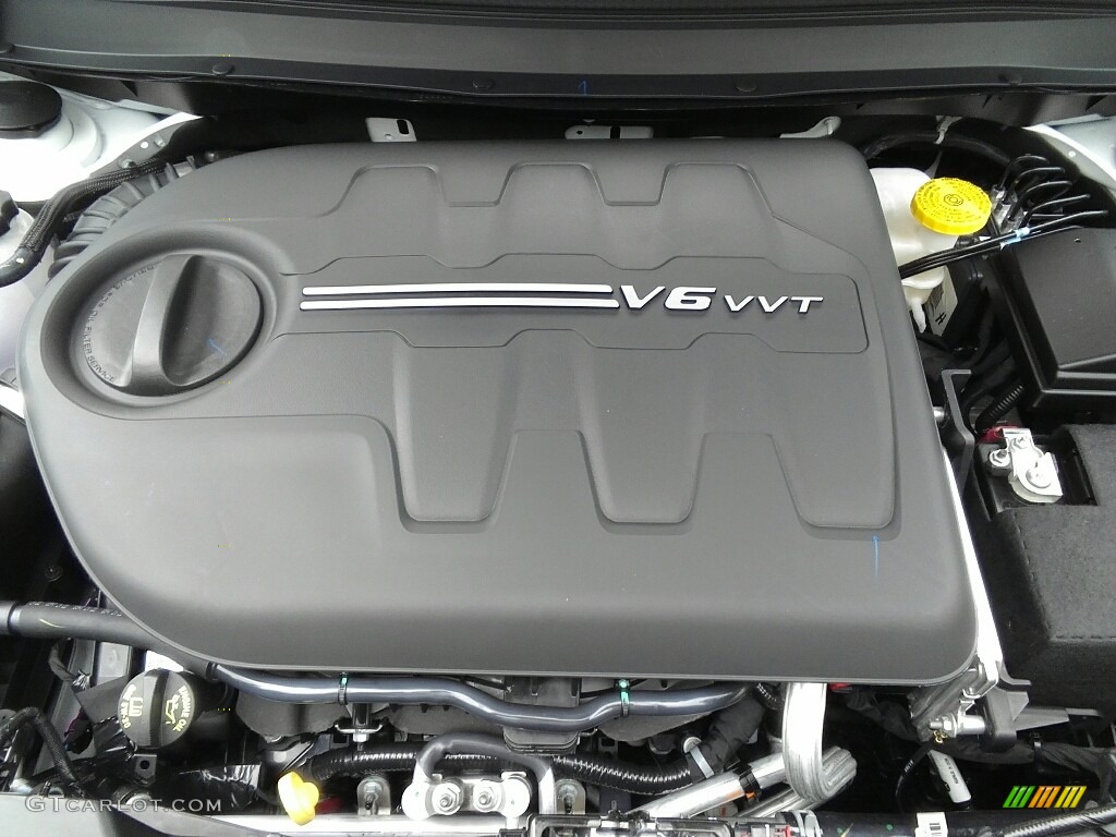 2017 Jeep Cherokee Overland 4x4 3.2 Liter DOHC 24-Valve VVT V6 Engine Photo #121209623