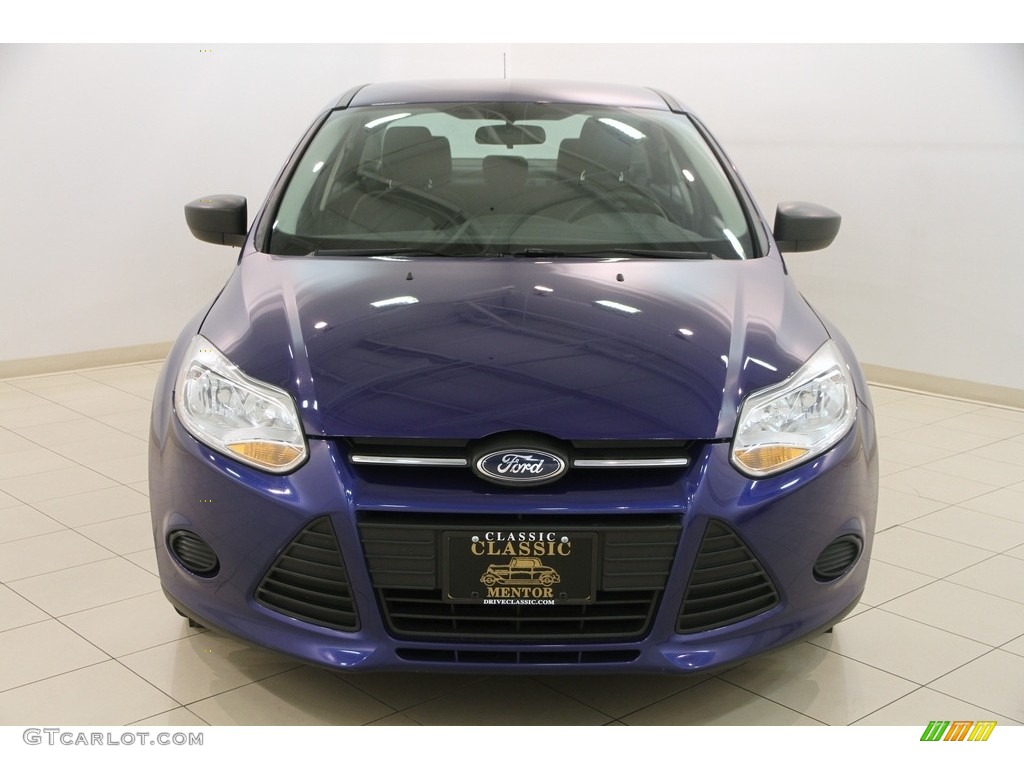 2012 Focus S Sedan - Sonic Blue Metallic / Charcoal Black photo #2