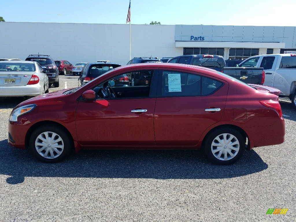 2015 Versa 1.6 SV Sedan - Red Brick / Charcoal photo #2