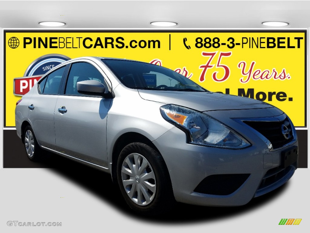 2015 Versa 1.6 SV Sedan - Brilliant Silver / Charcoal photo #1