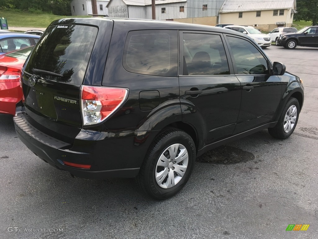 2010 Forester 2.5 X - Obsidian Black Pearl / Black photo #2